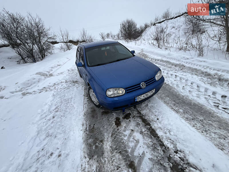 Volkswagen Golf 2000