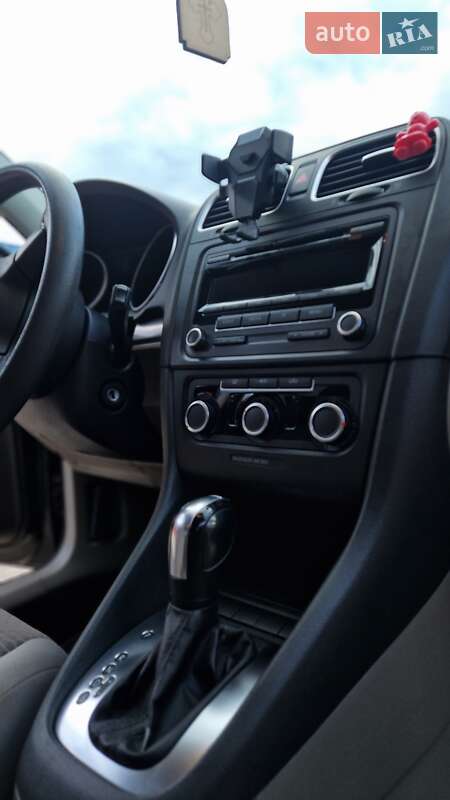 Хэтчбек Volkswagen Golf 2012 в Мукачево