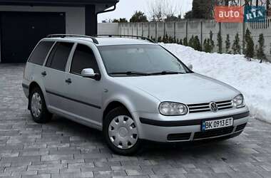 Універсал Volkswagen Golf 2000 в Зорі