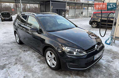 Універсал Volkswagen Golf 2016 в Луцьку