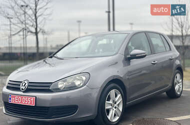 Хэтчбек Volkswagen Golf 2009 в Мукачево
