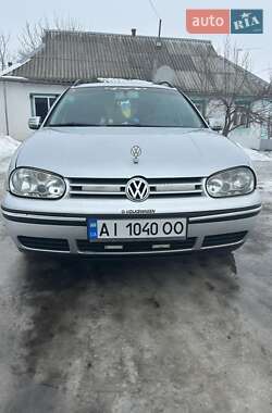 Універсал Volkswagen Golf 2002 в Сквирі
