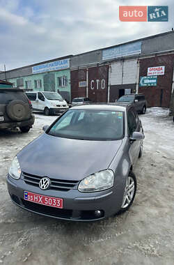 Хетчбек Volkswagen Golf 2007 в Сумах