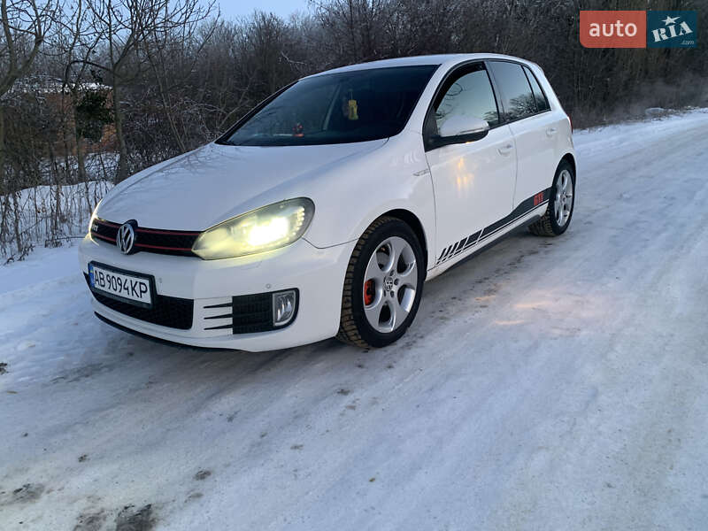 Volkswagen Golf 2011