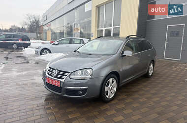 Универсал Volkswagen Golf 2009 в Ровно