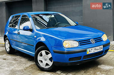 Хэтчбек Volkswagen Golf 2001 в Ивано-Франковске