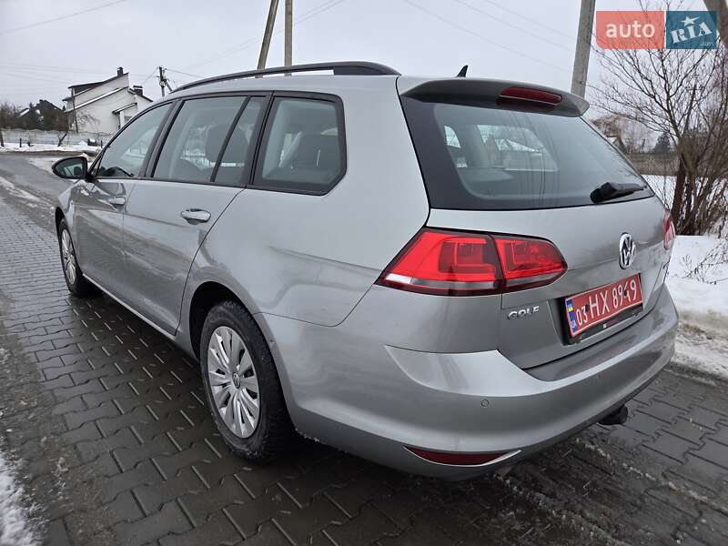 Универсал Volkswagen Golf 2015 в Луцке