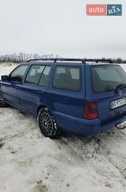 Універсал Volkswagen Golf 1997 в Радомишлі