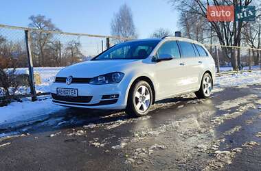 Універсал Volkswagen Golf 2015 в Вінниці