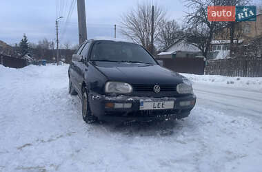 Хэтчбек Volkswagen Golf 1997 в Фастове