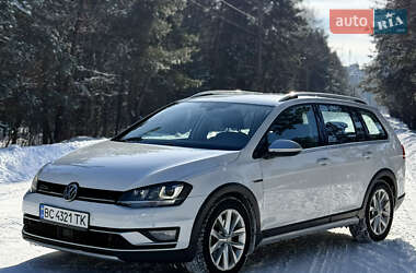 Универсал Volkswagen Golf 2016 в Славуте