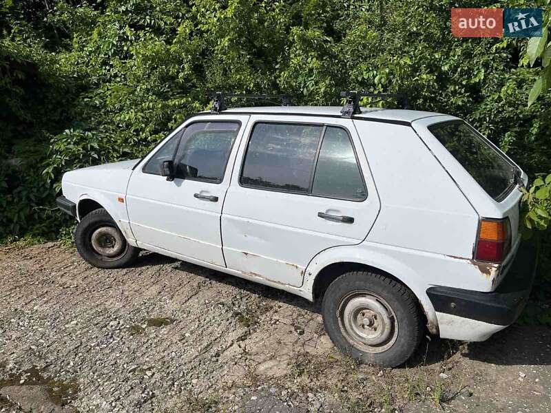 Хэтчбек Volkswagen Golf 1987 в Путивле