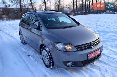 Хэтчбек Volkswagen Golf 2010 в Надворной