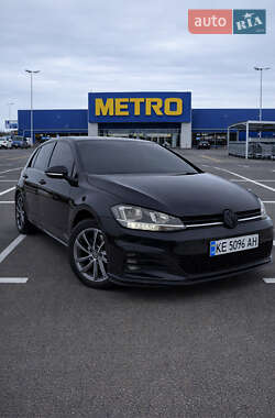 Хэтчбек Volkswagen Golf 2017 в Кривом Роге