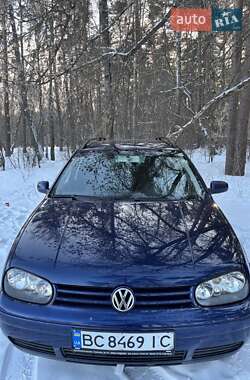 Універсал Volkswagen Golf 2006 в Чернігові