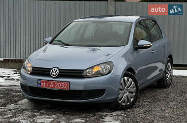 Хэтчбек Volkswagen Golf 2009 в Самборе