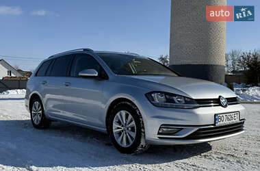 Універсал Volkswagen Golf 2019 в Дубні
