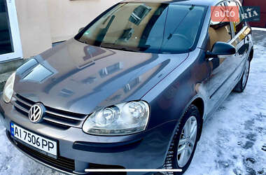 Хетчбек Volkswagen Golf 2006 в Фастові