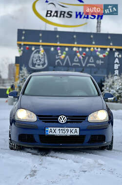 Хэтчбек Volkswagen Golf 2005 в Харькове