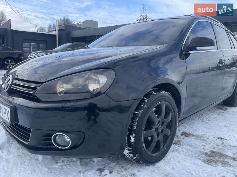 Универсал Volkswagen Golf 2010 в Львове