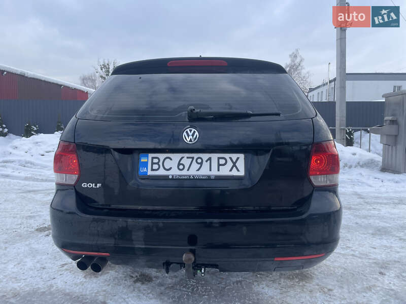 Универсал Volkswagen Golf 2010 в Львове