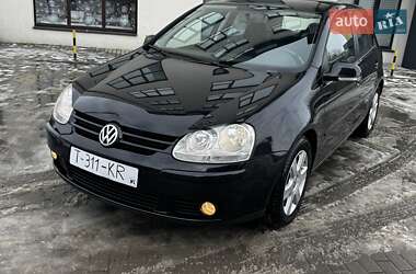 Хэтчбек Volkswagen Golf 2008 в Кременце