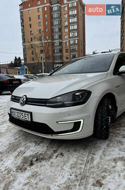 Хэтчбек Volkswagen Golf 2017 в Хмельницком