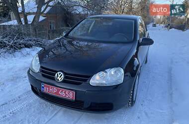 Хэтчбек Volkswagen Golf 2005 в Харькове