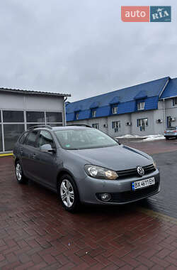Универсал Volkswagen Golf 2009 в Ровно