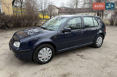Хетчбек Volkswagen Golf 1998 в Одесі