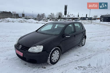 Хэтчбек Volkswagen Golf 2007 в Сарнах