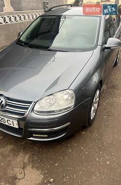 Универсал Volkswagen Golf 2008 в Горохове
