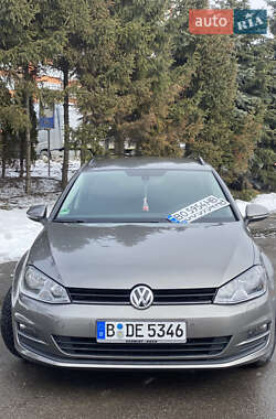 Універсал Volkswagen Golf 2014 в Тернополі
