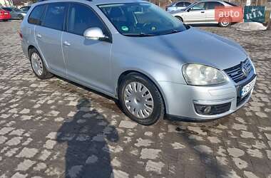 Універсал Volkswagen Golf 2009 в Володимирі