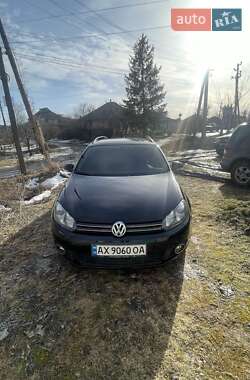 Універсал Volkswagen Golf 2010 в Ізюмі