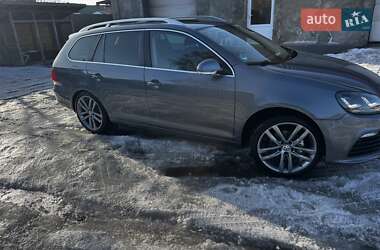 Універсал Volkswagen Golf 2011 в Києві