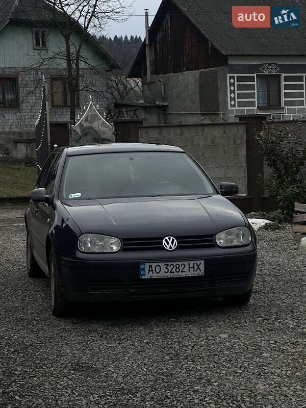 Volkswagen Golf 1998
