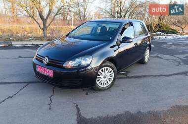 Хэтчбек Volkswagen Golf 2009 в Дубно