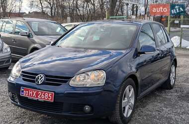 Хетчбек Volkswagen Golf 2008 в Рівному