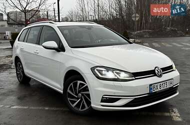 Універсал Volkswagen Golf 2018 в Хмельницькому