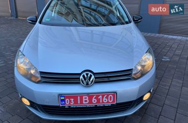 Хэтчбек Volkswagen Golf 2010 в Хмельницком