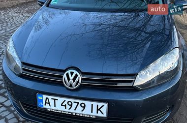 Хэтчбек Volkswagen Golf 2009 в Рахове