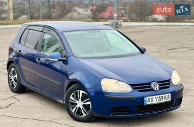 Хэтчбек Volkswagen Golf 2005 в Харькове