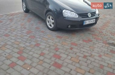 Хэтчбек Volkswagen Golf 2005 в Полтаве