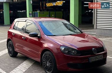 Хэтчбек Volkswagen Golf 2008 в Киеве