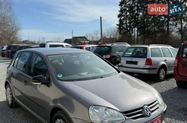 Хетчбек Volkswagen Golf 2007 в Луцьку