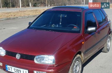 Хэтчбек Volkswagen Golf 1994 в Верховине
