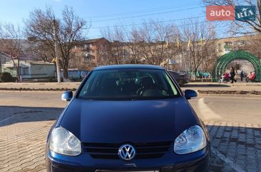 Хэтчбек Volkswagen Golf 2008 в Подольске