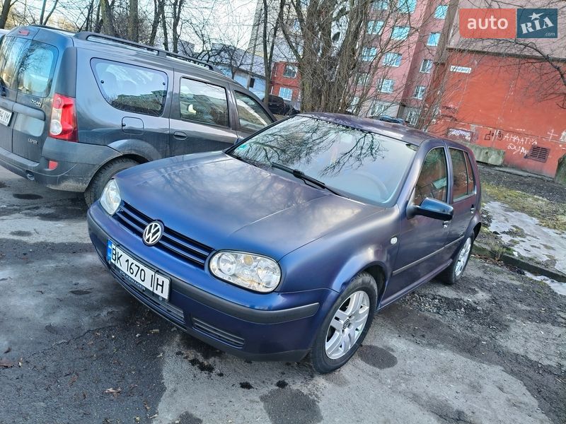 Volkswagen Golf 2000