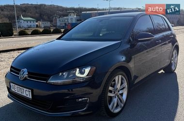Хетчбек Volkswagen Golf 2014 в Дніпрі